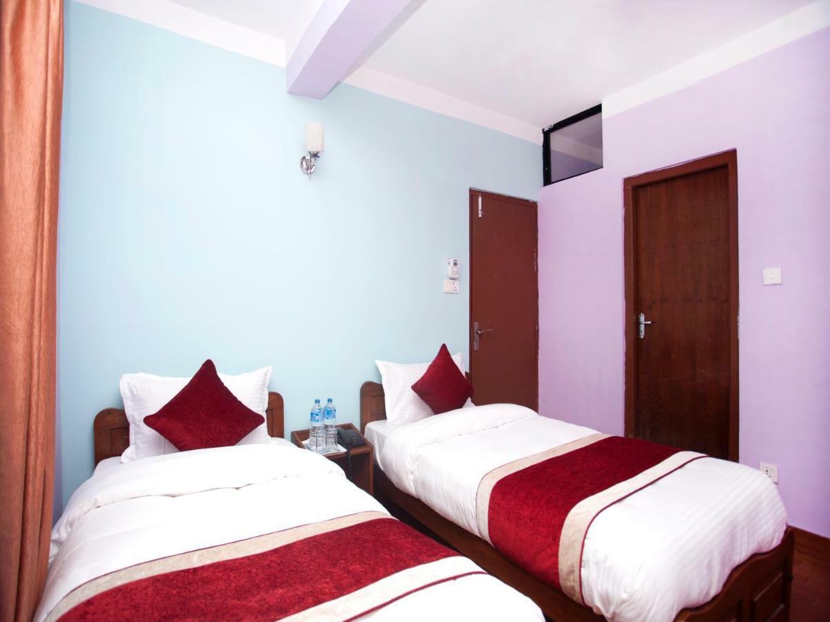 Allied Hotel Balaju 外观 照片