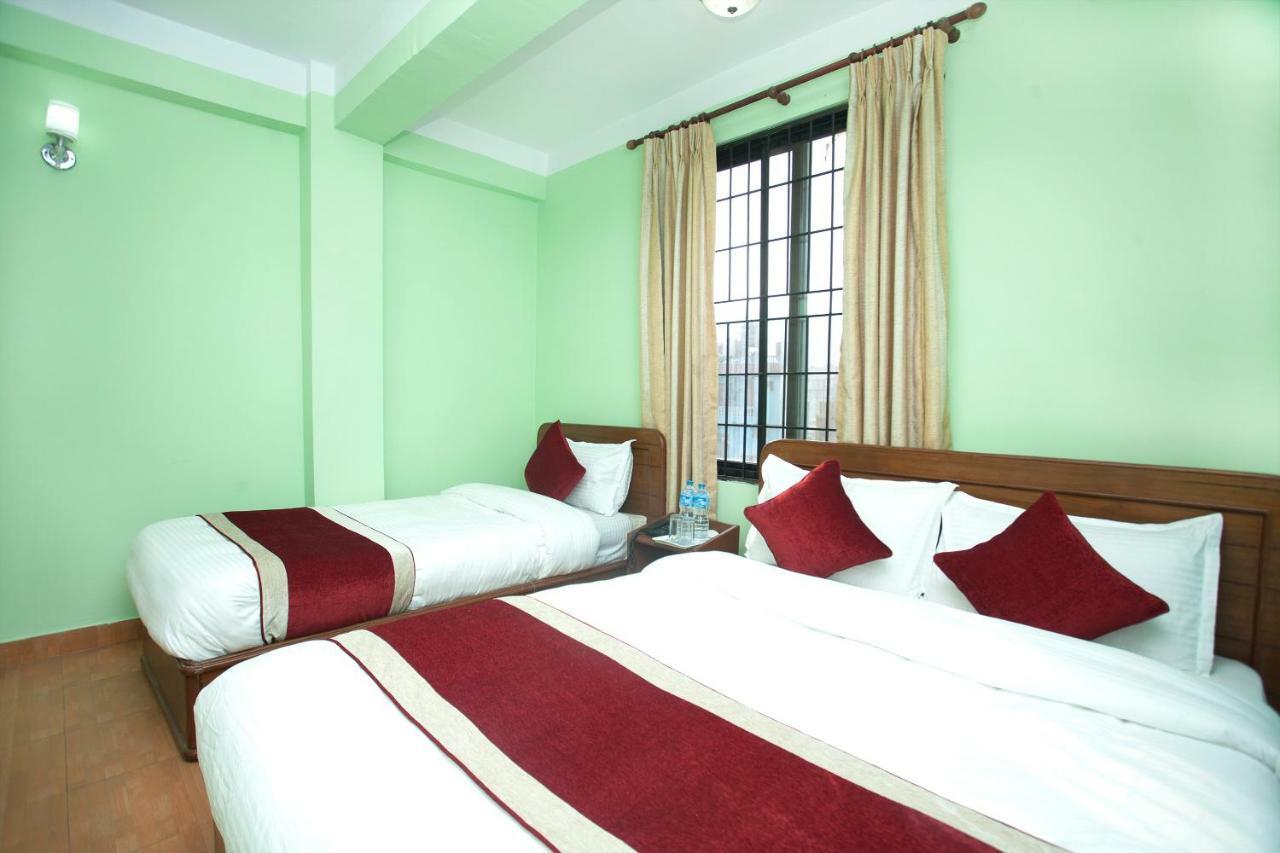 Allied Hotel Balaju 外观 照片