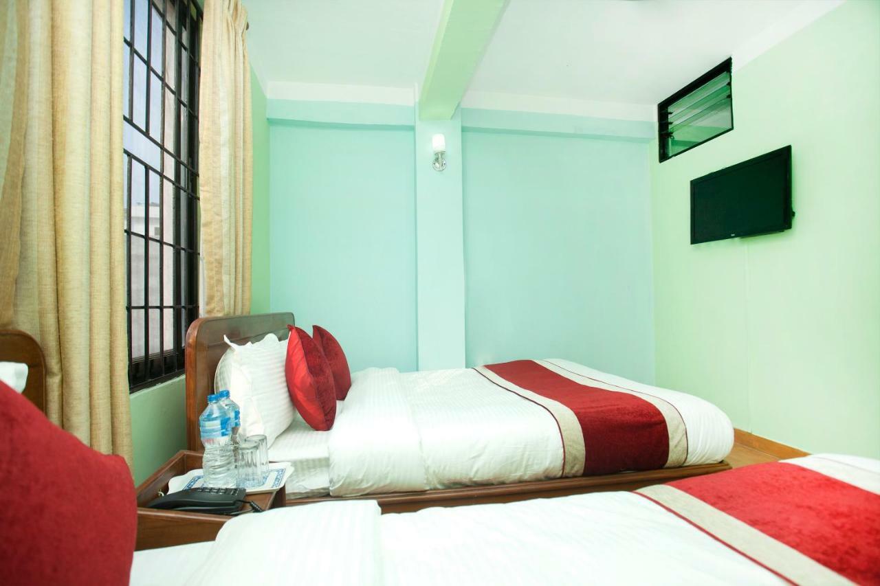 Allied Hotel Balaju 外观 照片