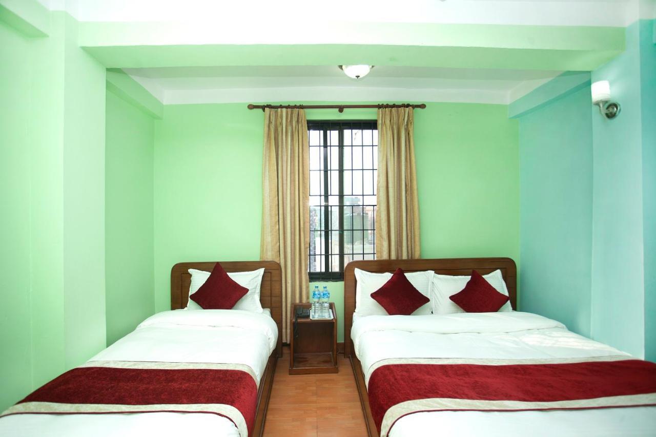 Allied Hotel Balaju 外观 照片